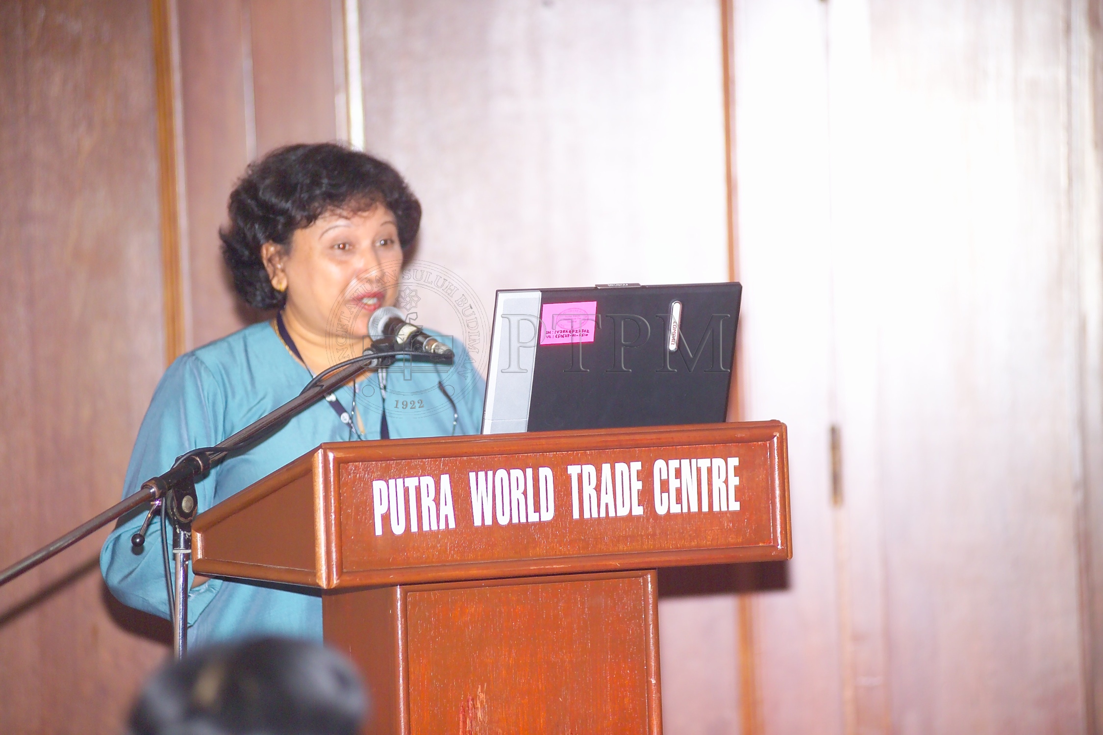 PTPM 06 23 eduresearch D9X40756